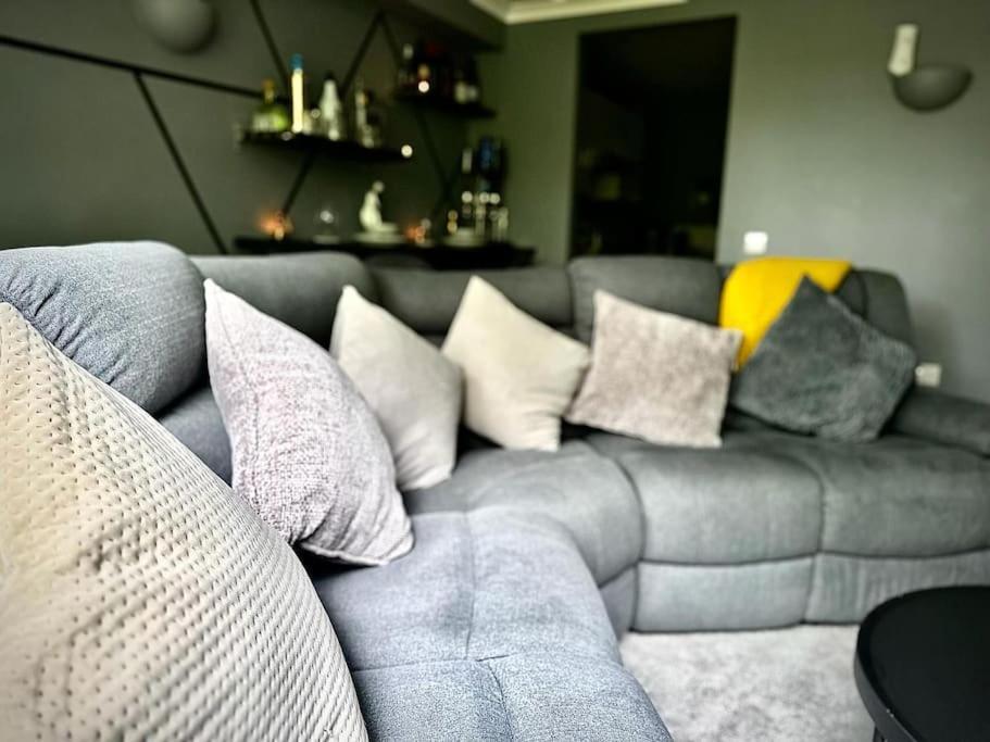 Stunning Luxury Croydon Apartment Gatwick Airport Close Purley Εξωτερικό φωτογραφία